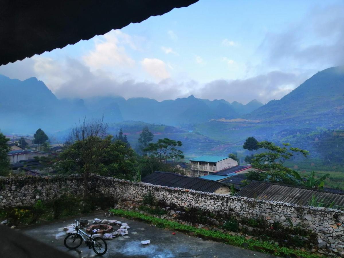 Lo Lo Homestay&Cafe Meo Vac Exterior foto
