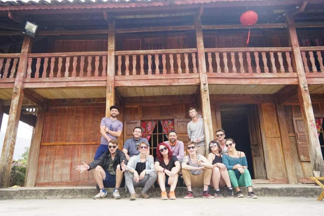 Lo Lo Homestay&Cafe Meo Vac Exterior foto